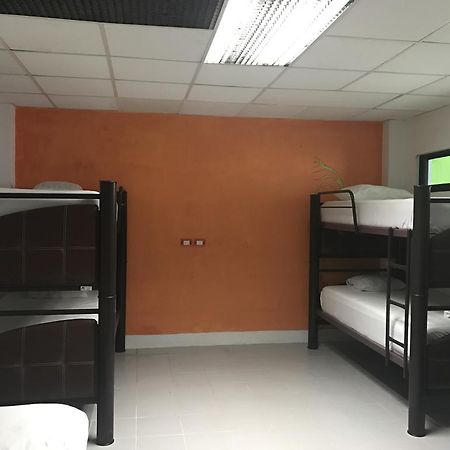 Hostel Mundo Maya Cancún Zewnętrze zdjęcie