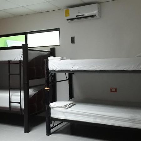 Hostel Mundo Maya Cancún Zewnętrze zdjęcie