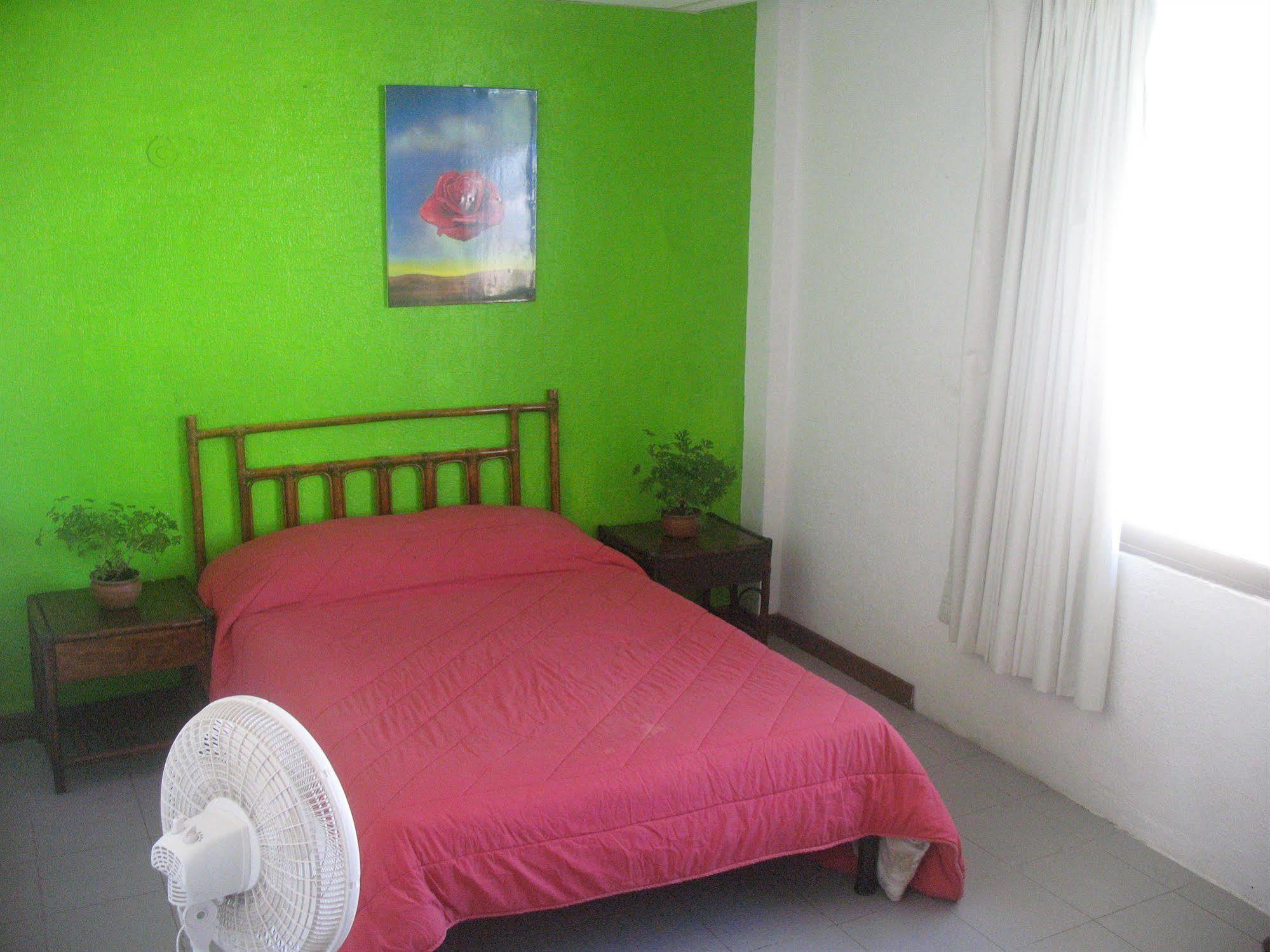 Hostel Mundo Maya Cancún Zewnętrze zdjęcie