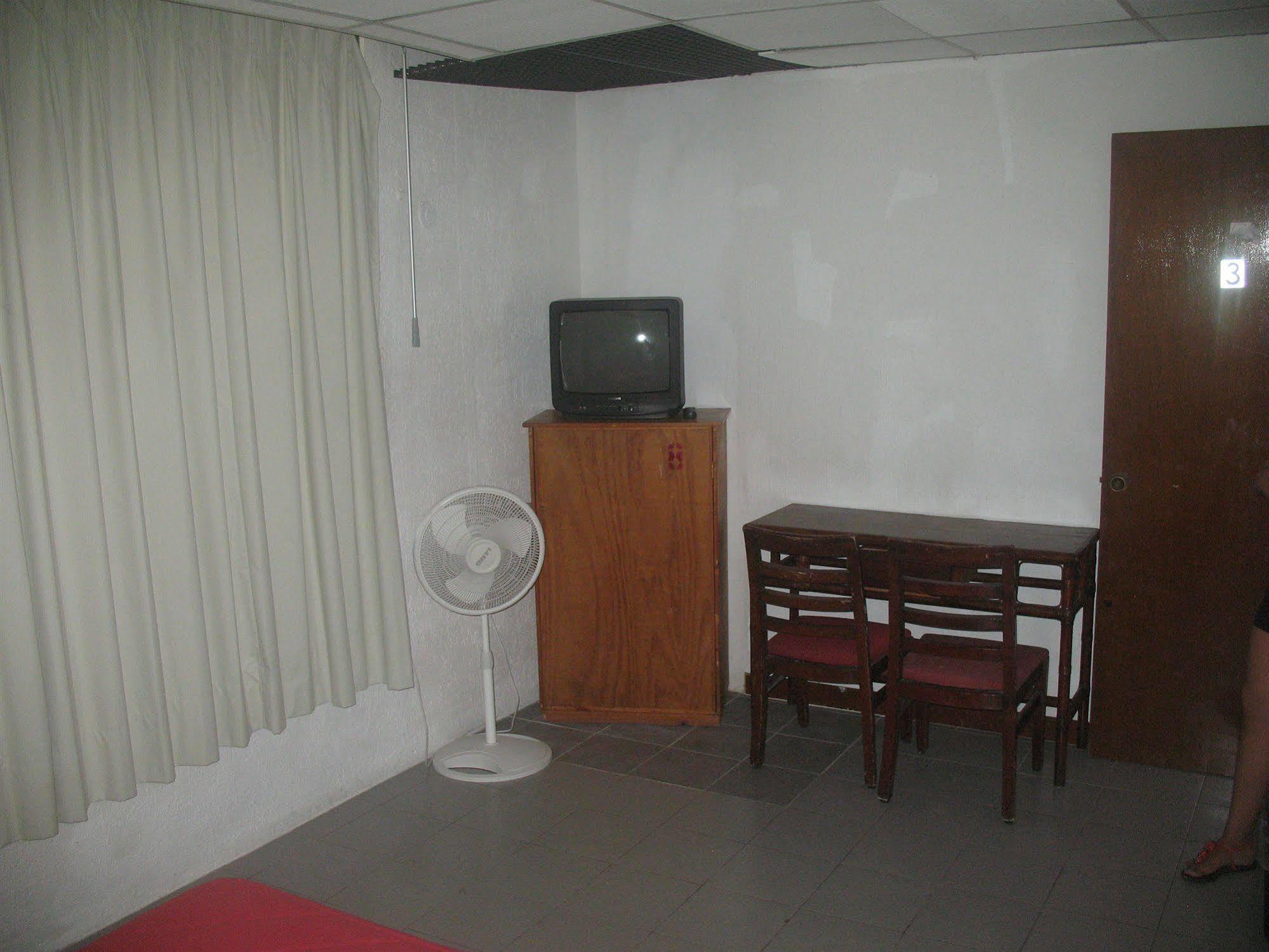 Hostel Mundo Maya Cancún Zewnętrze zdjęcie